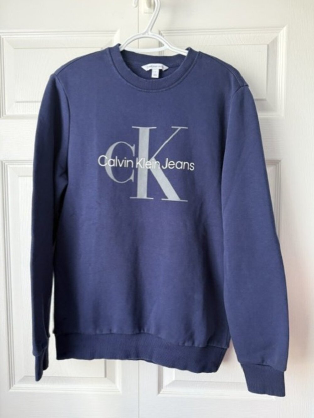 Calvin Klein Crewneck size medium